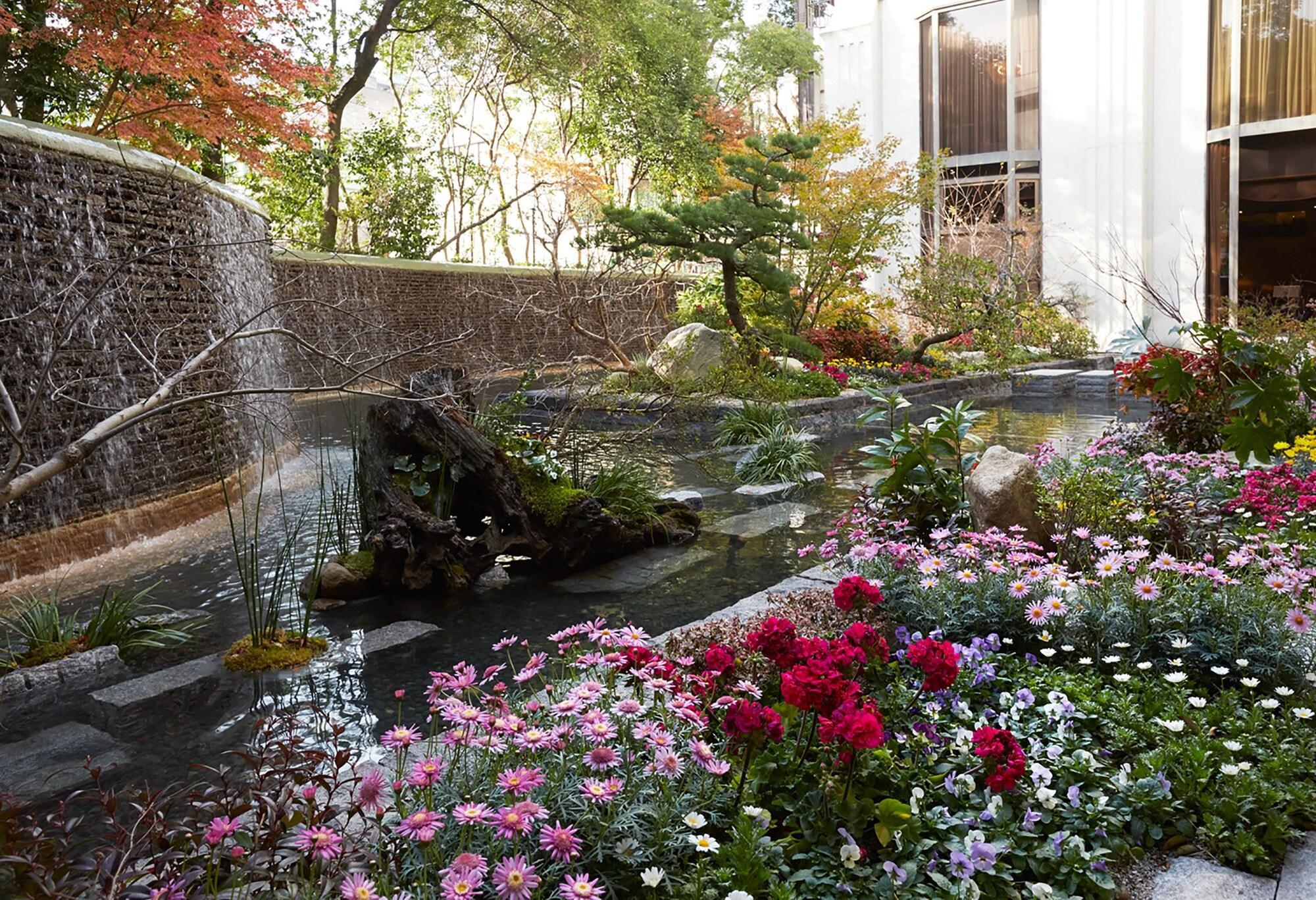 Nishitetsu Grand Hotel Fukuoka  Exterior photo